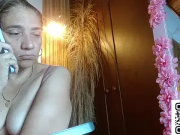 Sun_dreams  live sex cam