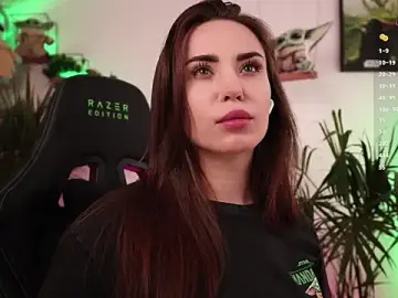 -BabyYoda  live sex cam