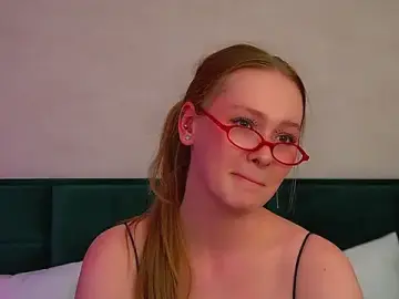 AgataFoxley  live sex cam
