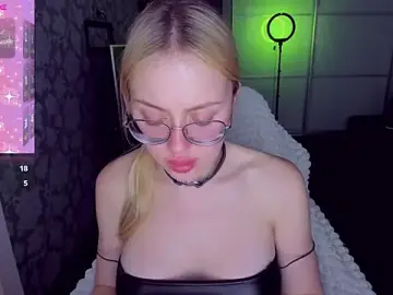 ElinOceanX  live sex cam
