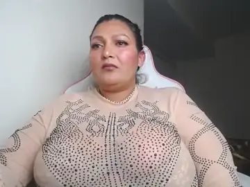 HeyMilani  live sex cam