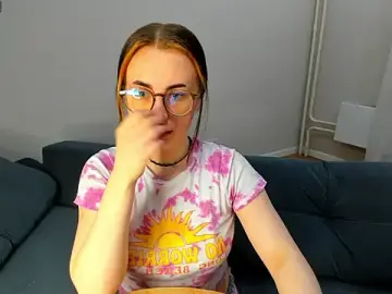 MewStella  live sex cam