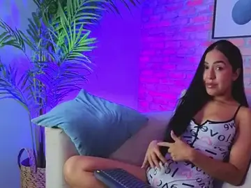 Nicole_Fx  live sex cam