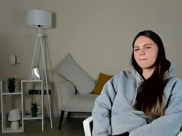 ShaniceRuh  live sex cam