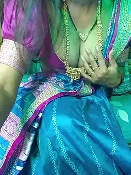 Ur_Lishaa  live sex cam