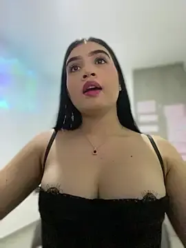 Zara_moonx  live sex cam