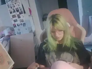 Green_angel  live sex cam