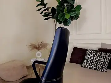 MayaLee_  live sex cam