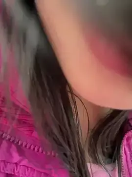 Praga_Pink  live sex cam