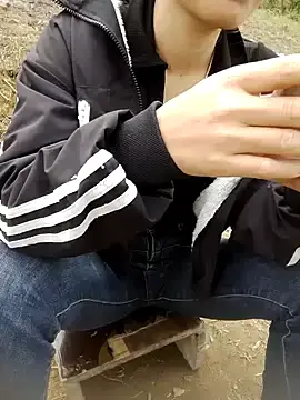 Wella-bae  live sex cam