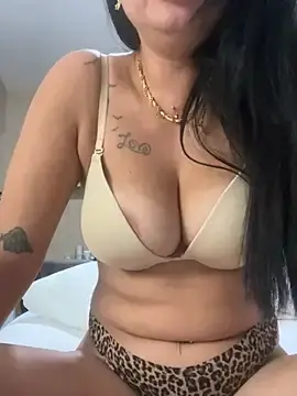Afrodittttt  live sex cam