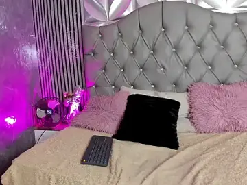 Amber_Diamond_  live sex cam