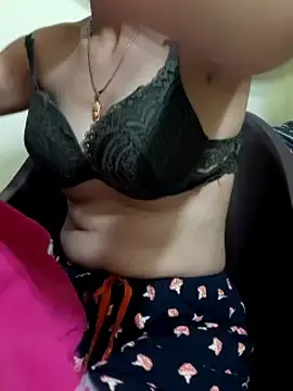 Anjali680  live sex cam
