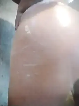 Ladyclitoris  live sex cam