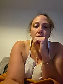 Wisie_Cutie  live sex cam