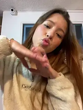 Ally_sunn_  live sex cam