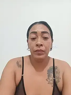 Candelahot10  live sex cam