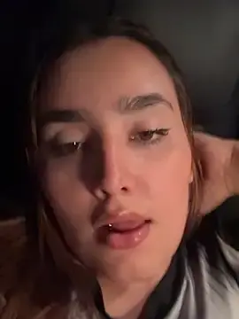 Mia_dulcee  live sex cam