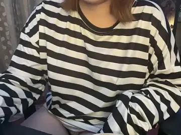 HelloKinki  live sex cam