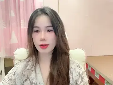 Luna3579  live sex cam