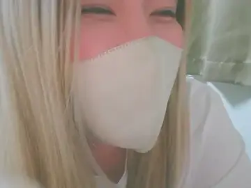 Remi_official  live sex cam
