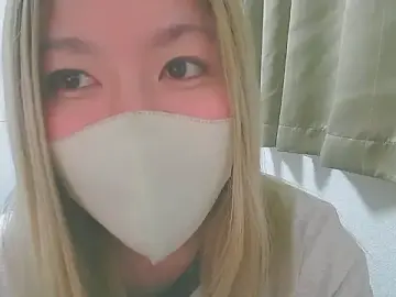 Remi_official  live sex cam