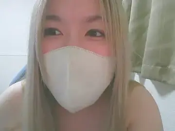 Remi_official  live sex cam