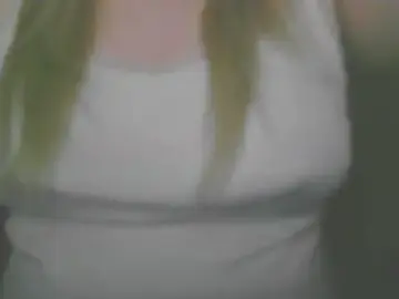 Remi_official  live sex cam