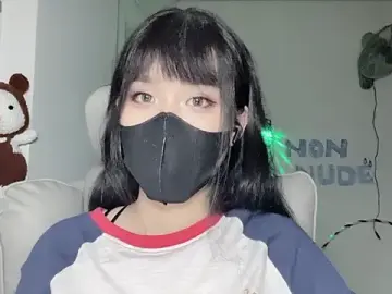 Tieu-May  live sex cam