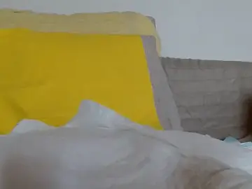 Lupita84  live sex cam
