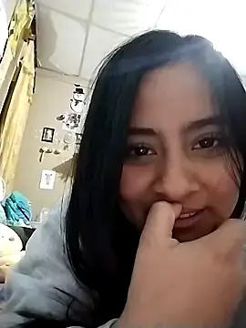 Angelitaj25  live sex cam