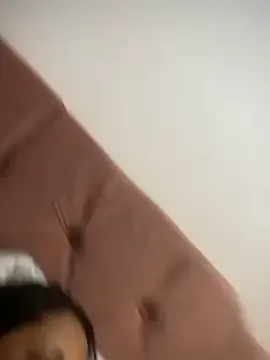 Bigostosa  live sex cam