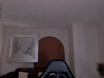 MayaMoretti_  live sex cam