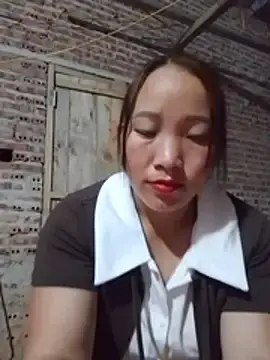 Na19tui  live sex cam