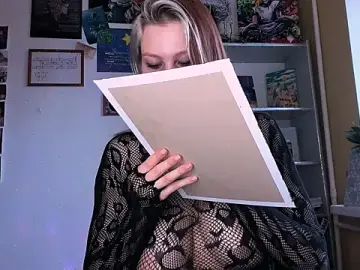 Nicole_matt  live sex cam