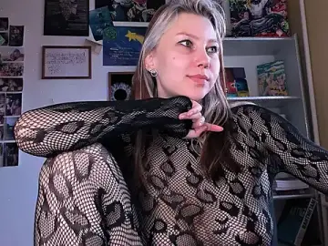 Nicole_matt  live sex cam