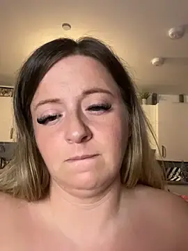 Poppyshaw_  live sex cam
