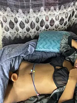 Sweet_Linah1  live sex cam