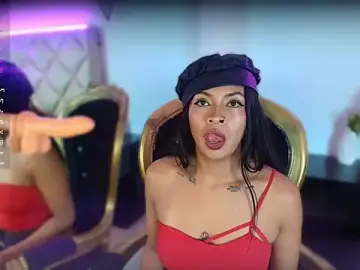 Yayittha  live sex cam