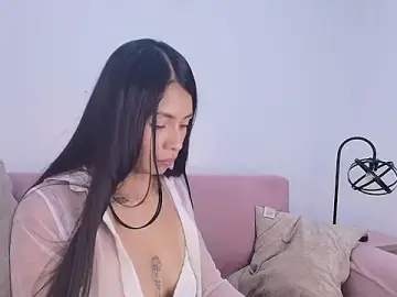 Yayittha  live sex cam
