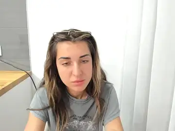 Summmmersky1  live sex cam