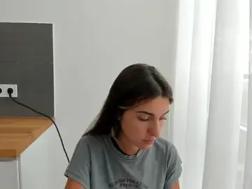 Summmmersky1  live sex cam