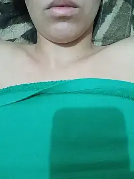 Analuzz  live sex cam