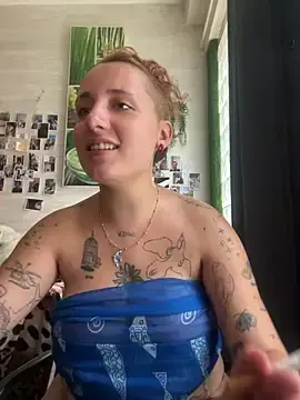 Hawitxui  live sex cam