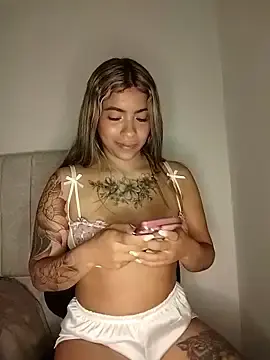 Isabelita_correa  live sex cam