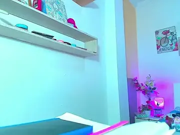 Kendralove31xxx  live sex cam