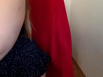 MiaFly06  live sex cam