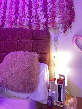 Naomy_Bloom  live sex cam