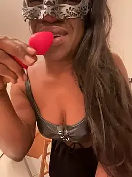 NiomiDivine  live sex cam