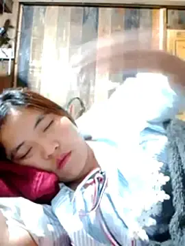 YAONIKUTE  live sex cam
